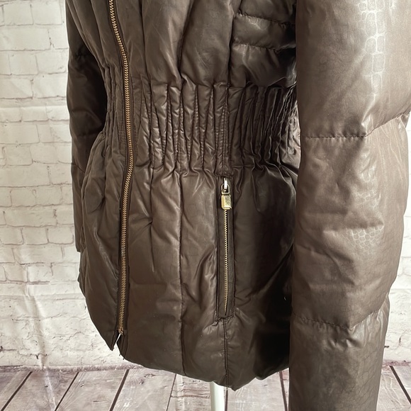 Laundry by Shelli Segal Down Jacket in Small - Picture 8 of 15